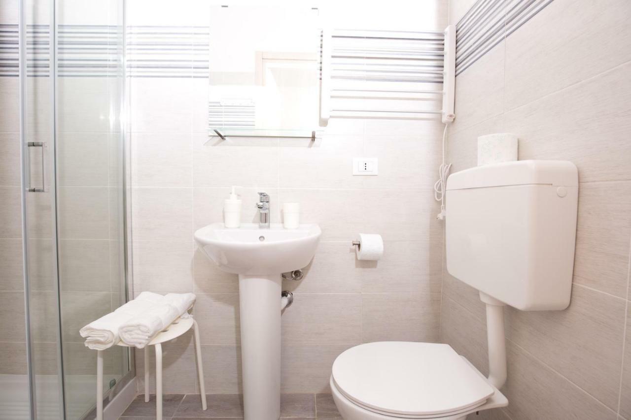 Rimini Youth Apartment ภายนอก รูปภาพ