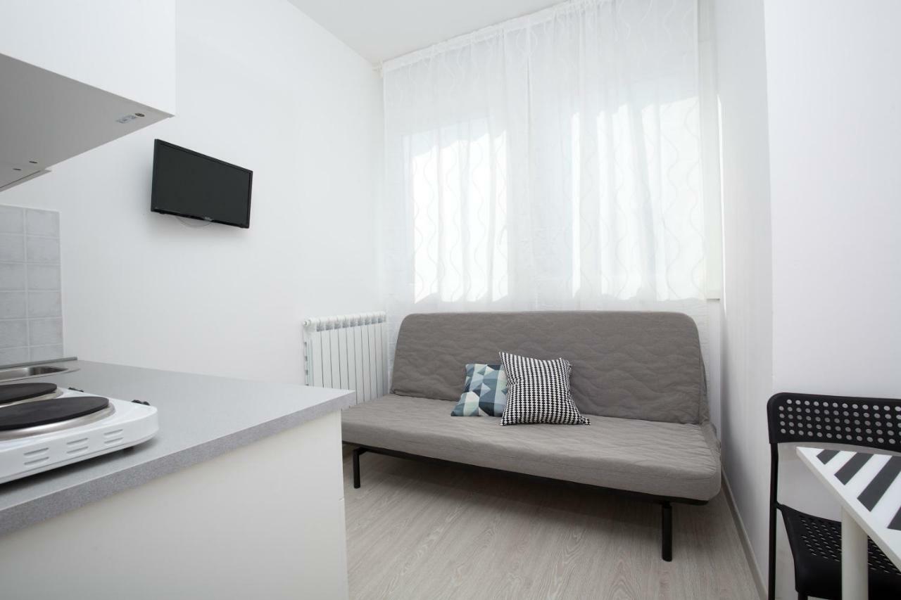Rimini Youth Apartment ภายนอก รูปภาพ